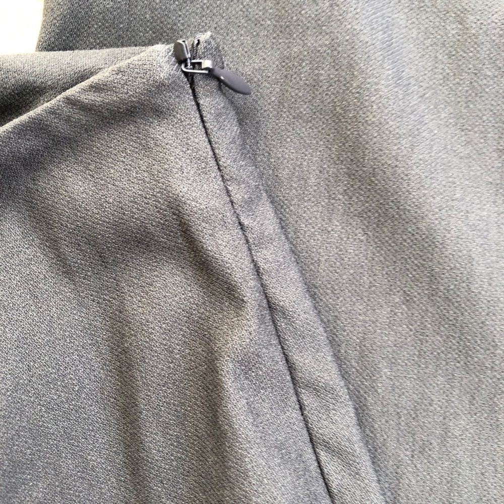 NEW ✨ Jarbo Collection Cropped Slit Stretch - Picture 6 of 9